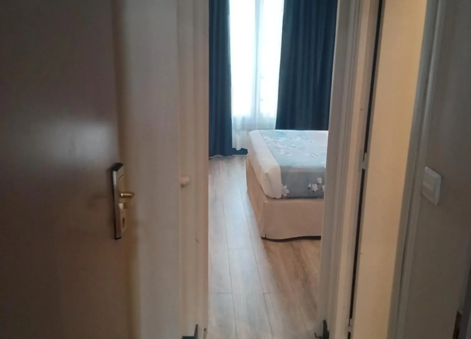 Hotel Modern Est Paris