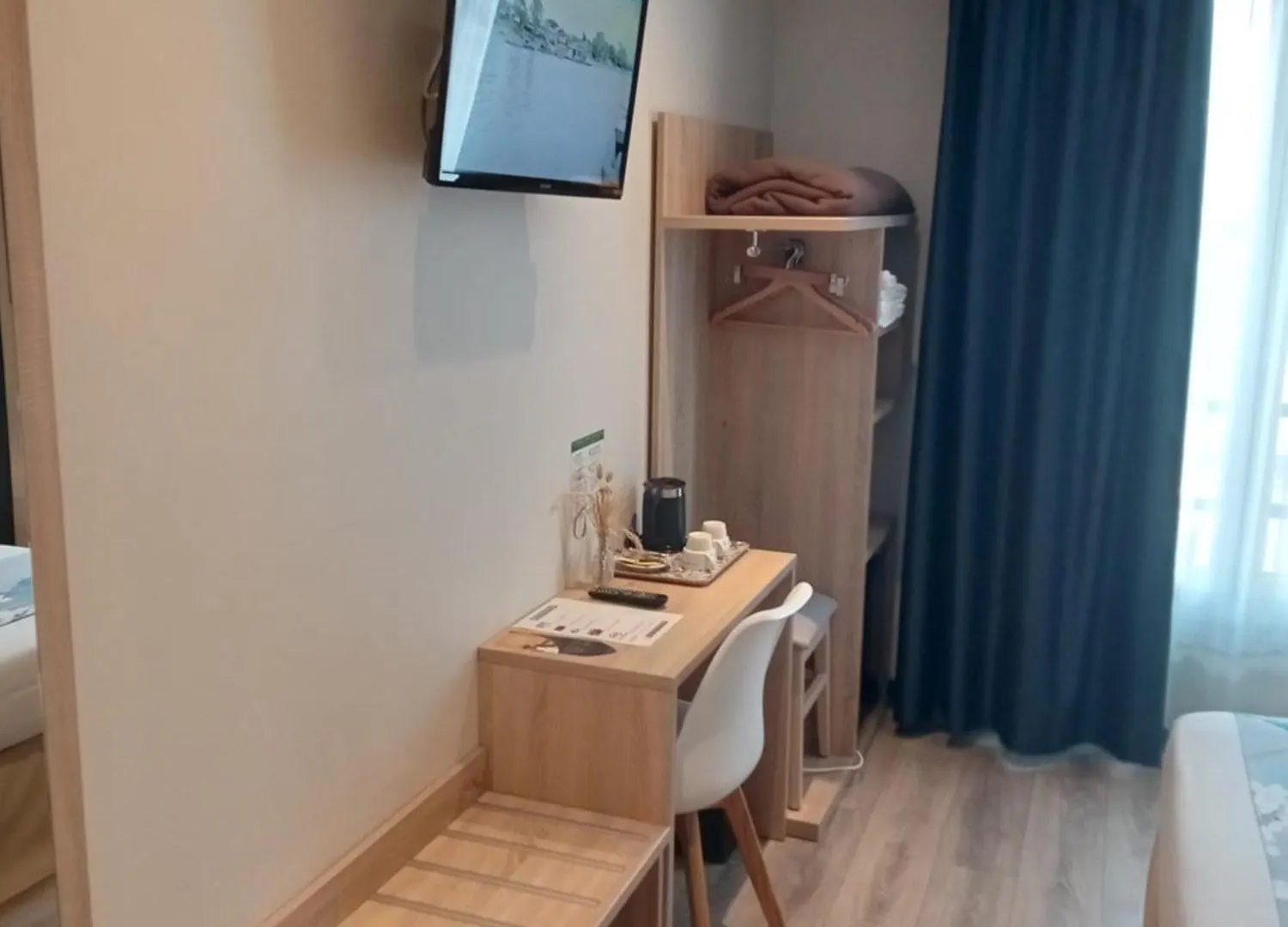 Hotel Modern Est Paris 2*,  France